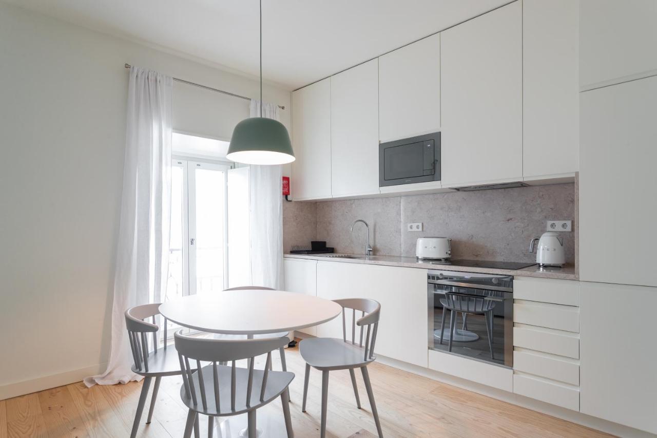 Flh Bairro Alto Modern Flats Apartment Lisbon Exterior photo